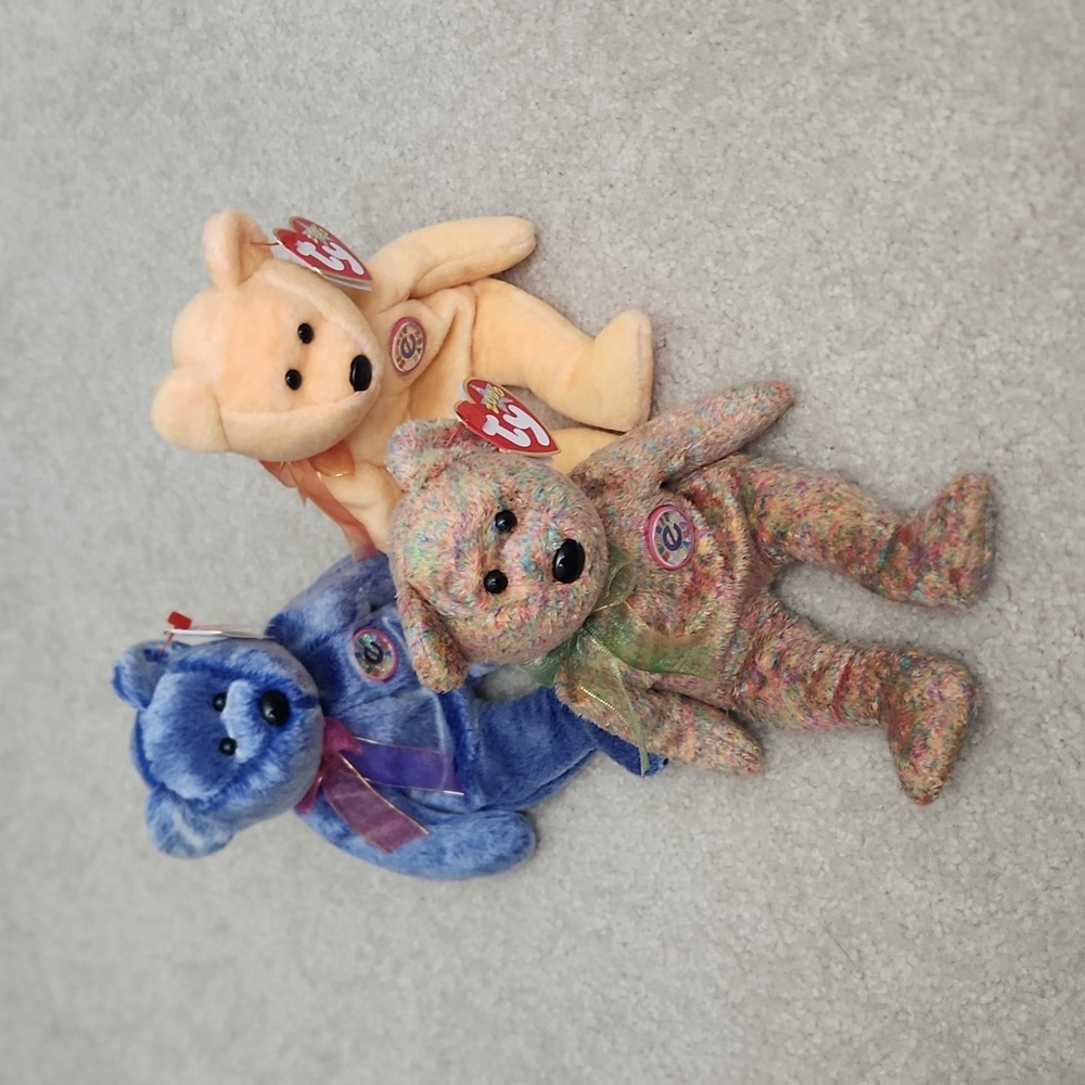 Set of 3 beanie baby bears "e bear"